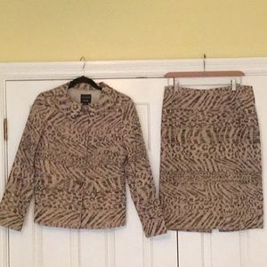 Doncaster Collection Vintage Leopard Print Suit